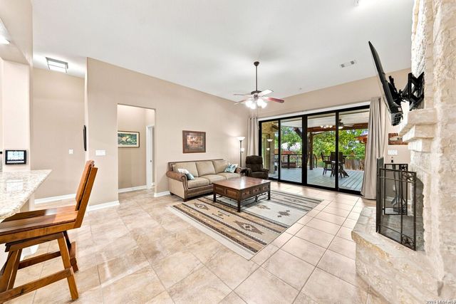 9123 Limestone Pass, Boerne, TX 78006