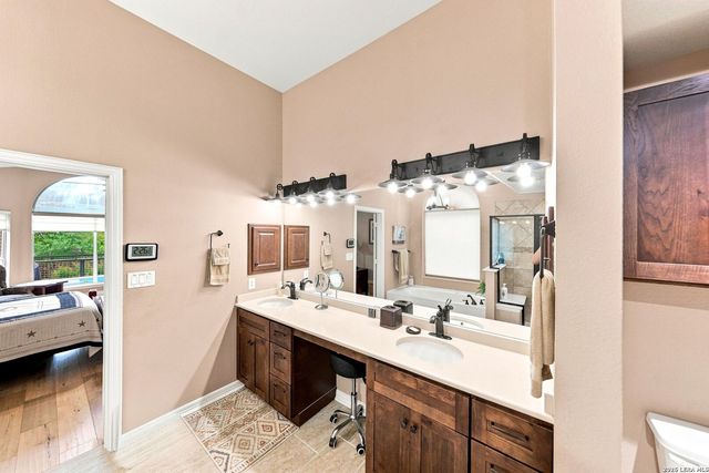 9123 Limestone Pass, Boerne, TX 78006