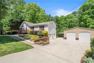 225 Pine Trail, Canton, GA 30115