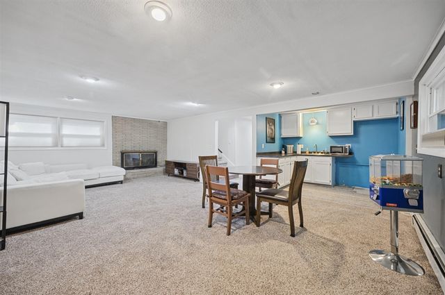 2146 Treehaven Drive, Kalamazoo, MI 49008