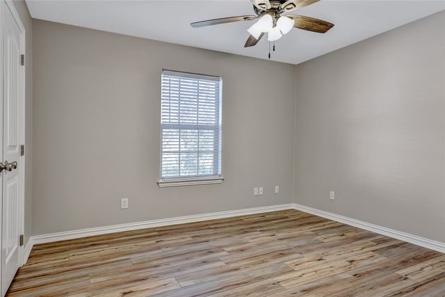 1110-1112 N Main Street, Bonham, TX 75418