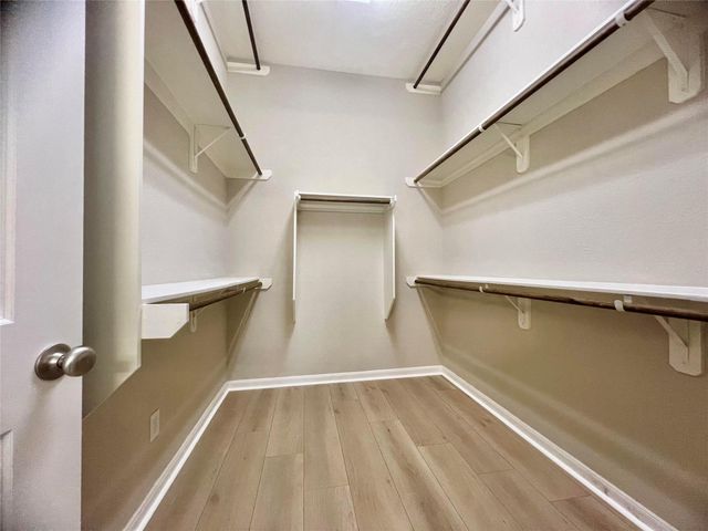 2554 Granberry Point Drive, Missouri City, TX 77459