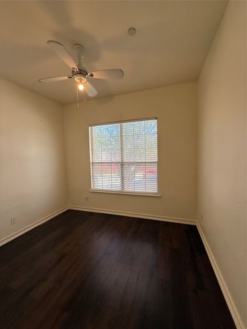 555 Southridge Way, Irving, TX 75063