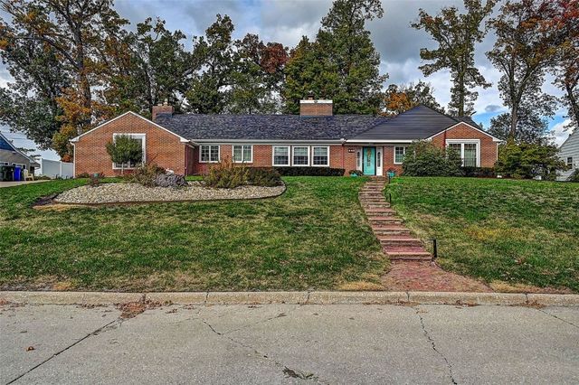 440 Liberty Drive SE, Cedar Rapids, IA 52403