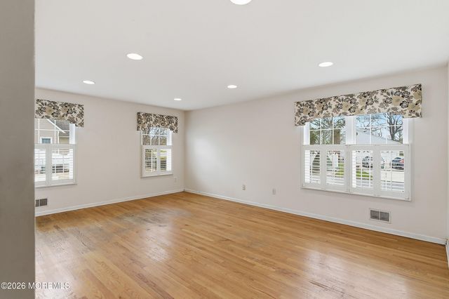 579 Harbor Road, Brick, NJ 08724