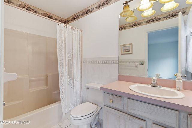 579 Harbor Road, Brick, NJ 08724