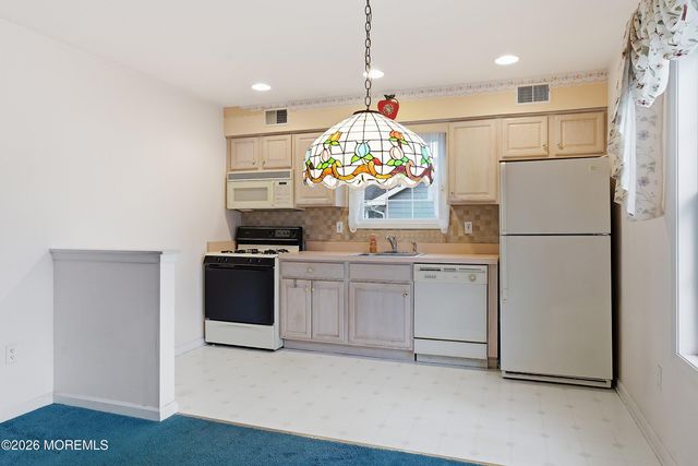 579 Harbor Road, Brick, NJ 08724