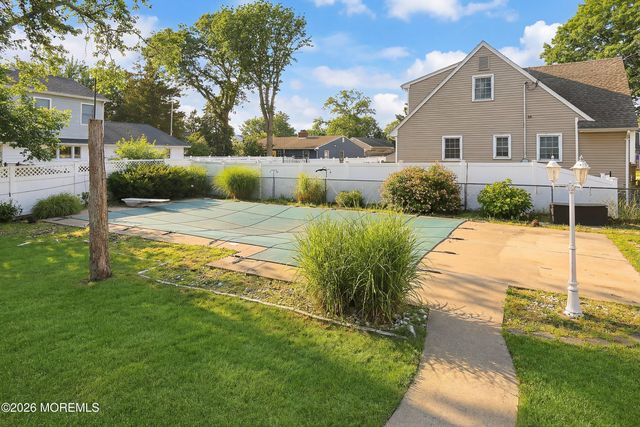 579 Harbor Road, Brick, NJ 08724