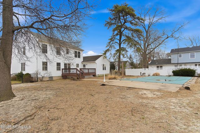 579 Harbor Road, Brick, NJ 08724