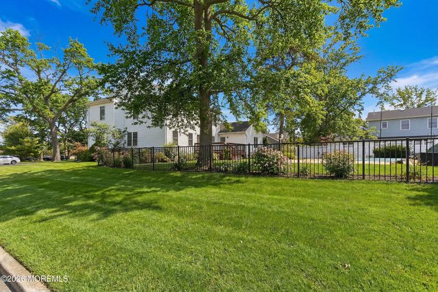 579 Harbor Road, Brick, NJ 08724