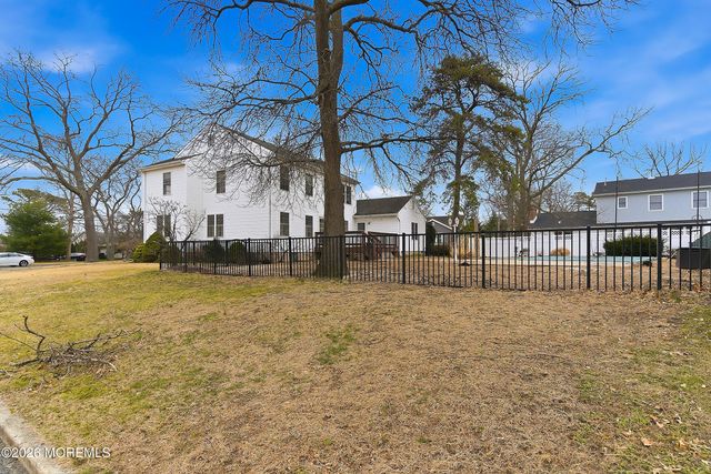 579 Harbor Road, Brick, NJ 08724