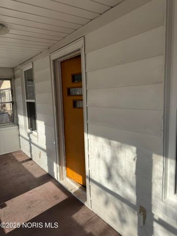 451 E Pearl Street, Toledo, OH 43608