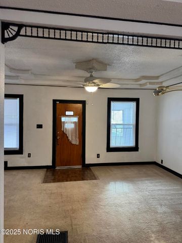 451 E Pearl Street, Toledo, OH 43608