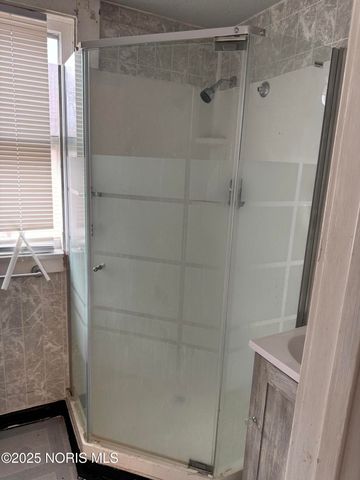 451 E Pearl Street, Toledo, OH 43608