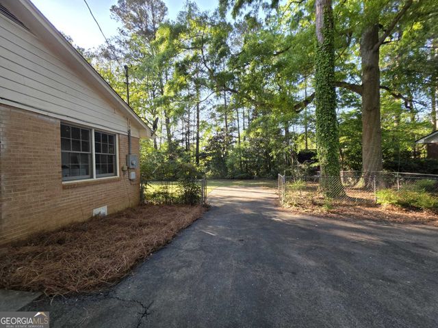126 Honeysuckle Road, Monticello, GA 31064