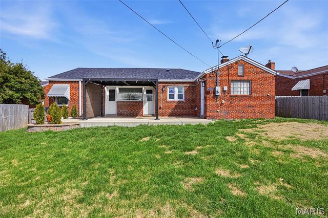 5610 Winona Avenue, St Louis, MO 63109