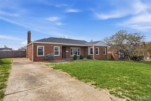 5610 Winona Avenue, St Louis, MO 63109