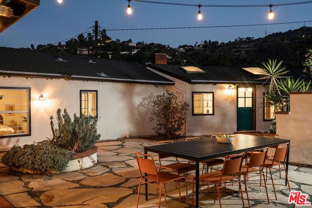 3895 Fredonia Drive, Los Angeles, CA 90068