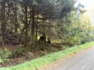 5751 NE Spruce Drive, Hansville, WA 98340