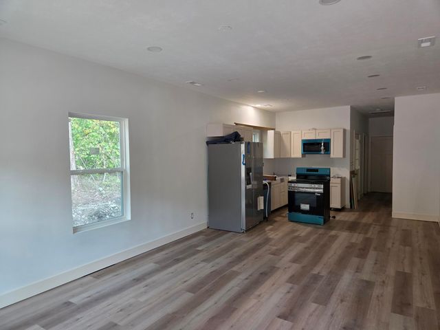 4058 Red Oak Road, Merriam Woods, MO 65740