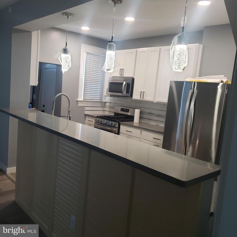 4704 KERNWOOD AVE, Baltimore, MD 21212