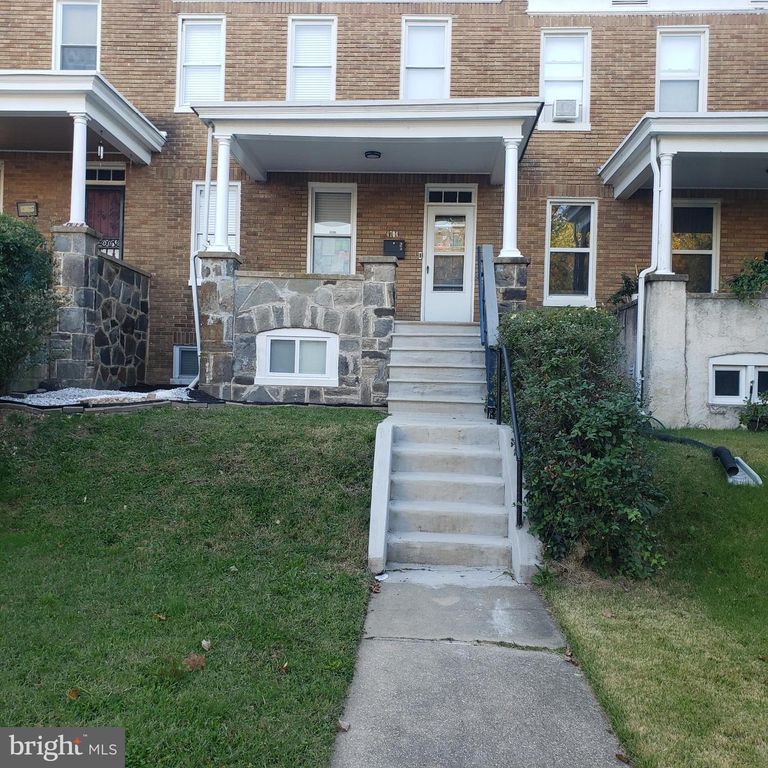 Image 2 of property listing at 4704 KERNWOOD AVE, Baltimore, MD 21212