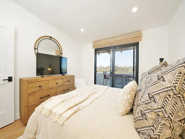 305 Avenida Cerritos, Newport Beach, CA 92660
