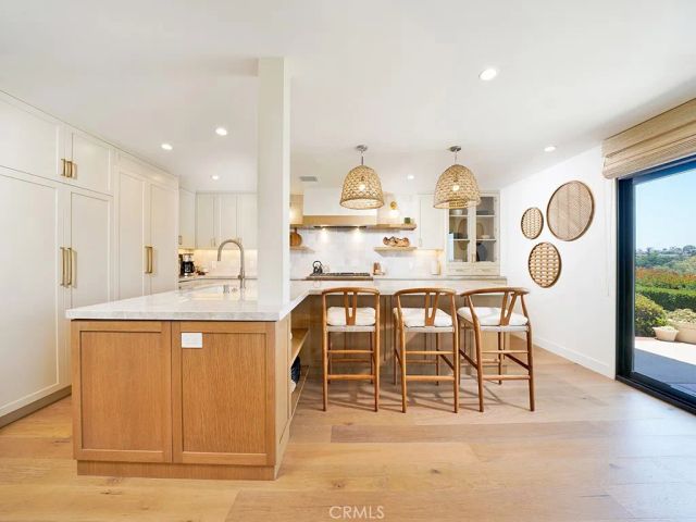 305 Avenida Cerritos, Newport Beach, CA 92660