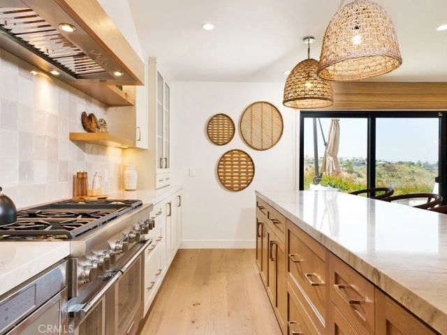 305 Avenida Cerritos, Newport Beach, CA 92660