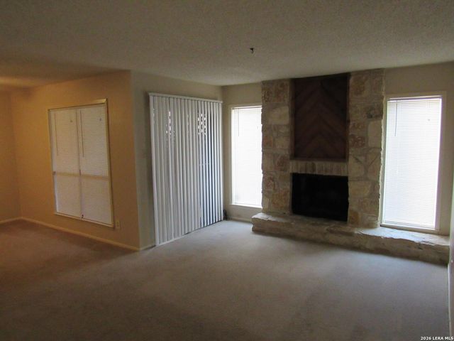 3843 Barrington Unit 165Q, San Antonio, TX 78217