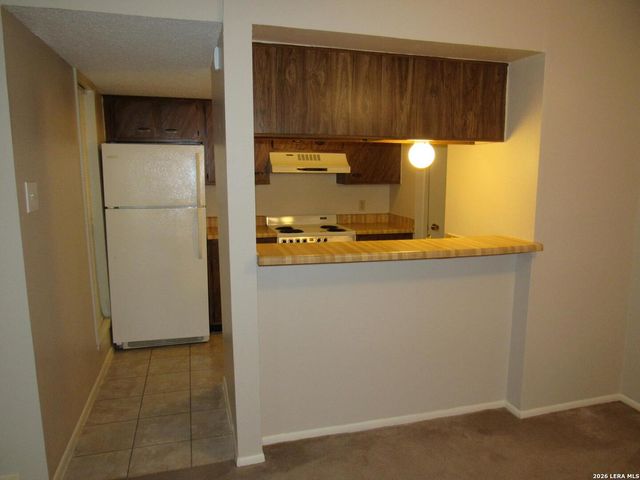 3843 Barrington Unit 165Q, San Antonio, TX 78217