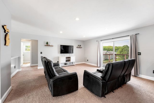 4518 Mesa Street SE, Caledonia, MI 49316