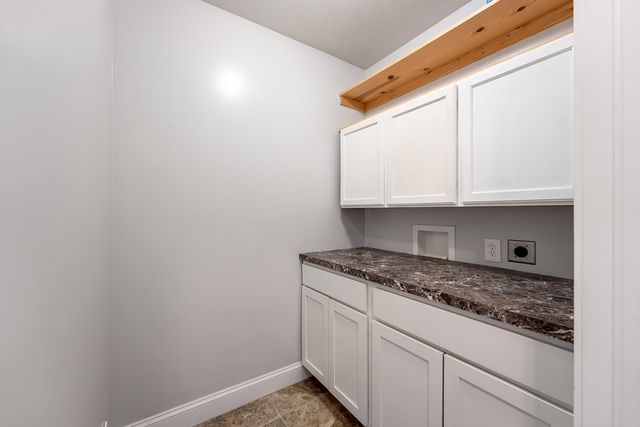 4518 Mesa Street SE, Caledonia, MI 49316