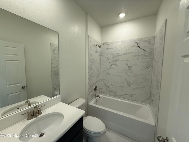 53 White Pelican Lane, Sebastian, FL 32958