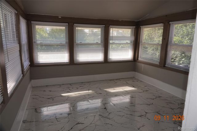 40 Colorado Street, Highland Park, MI 48203