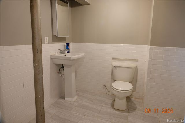 40 Colorado Street, Highland Park, MI 48203