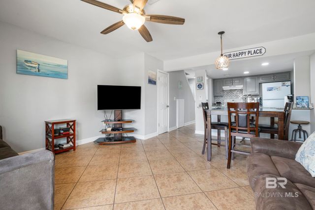 344 E Beach Boulevard 3, Gulf Shores, AL 36542