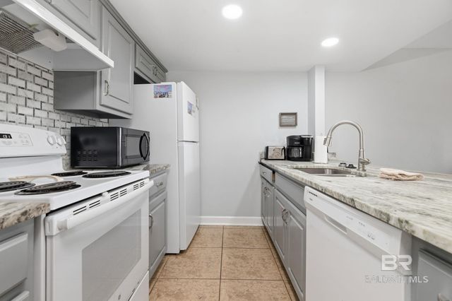 344 E Beach Boulevard 3, Gulf Shores, AL 36542