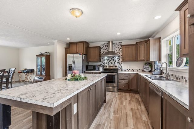 3910 Cascade Rd., Green Sea, SC 29545