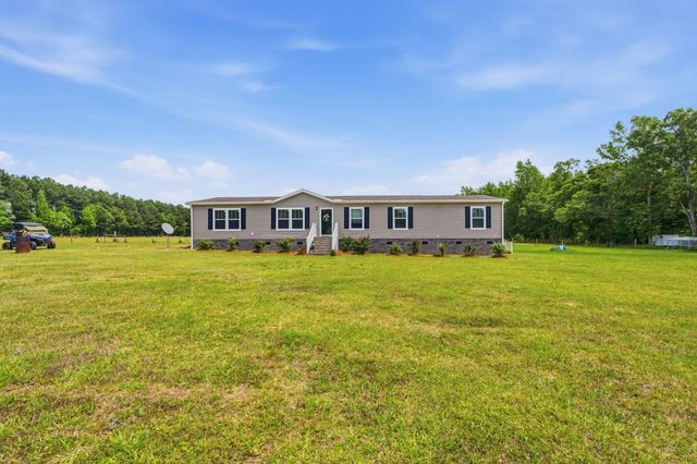 3910 Cascade Rd., Green Sea, SC 29545