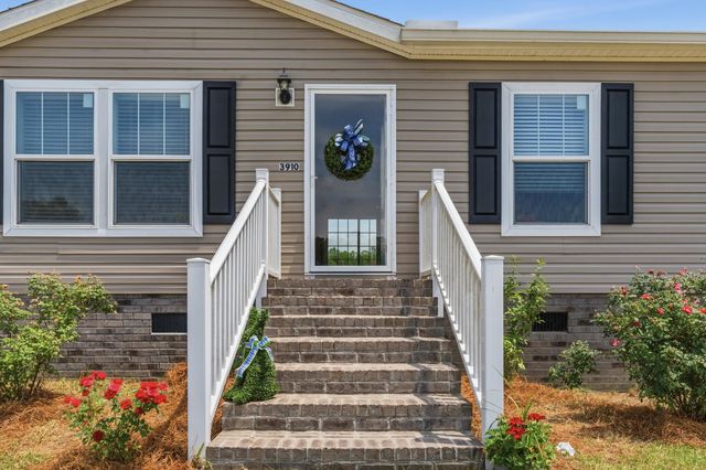 3910 Cascade Rd., Green Sea, SC 29545