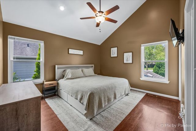 1756 Somerfield Lane, Crystal Lake, IL 60014