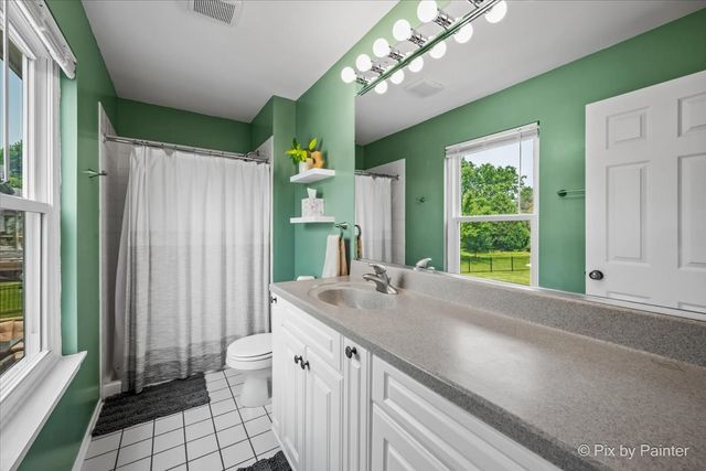 1756 Somerfield Lane, Crystal Lake, IL 60014