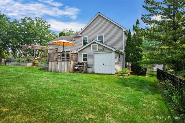 1756 Somerfield Lane, Crystal Lake, IL 60014