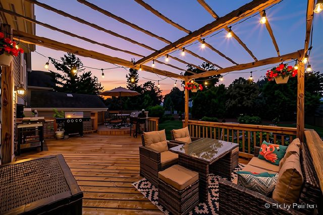 1756 Somerfield Lane, Crystal Lake, IL 60014