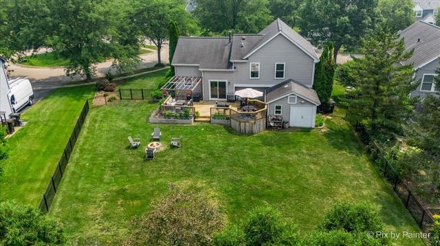 1756 Somerfield Lane, Crystal Lake, IL 60014