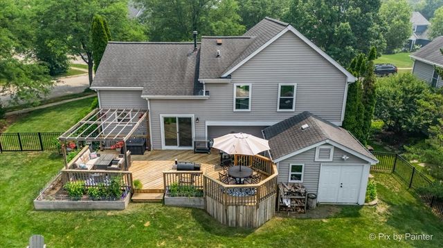 1756 Somerfield Lane, Crystal Lake, IL 60014