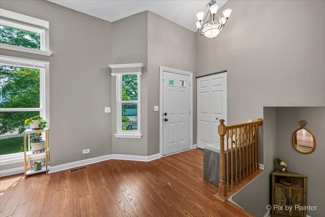1756 Somerfield Lane, Crystal Lake, IL 60014