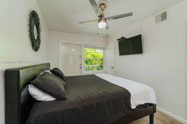 6865 Bay Dr 7, Miami Beach, FL 33141