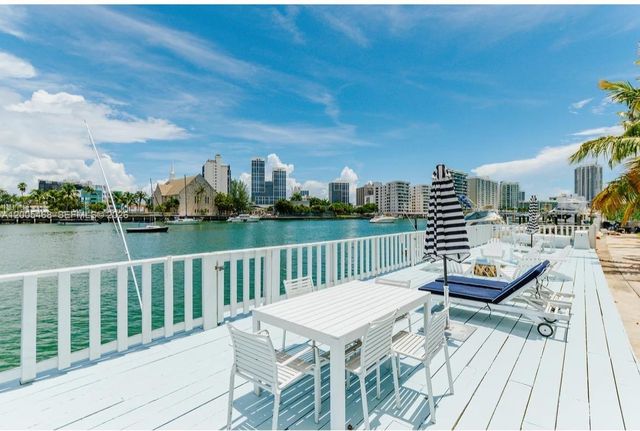 6865 Bay Dr 7, Miami Beach, FL 33141